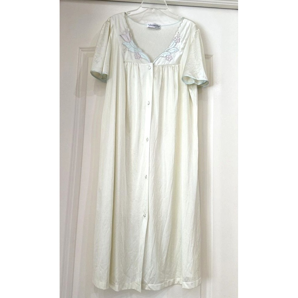 Vintage Vassarette Nightgown Large Cream Floral Embroidered Button Front USA